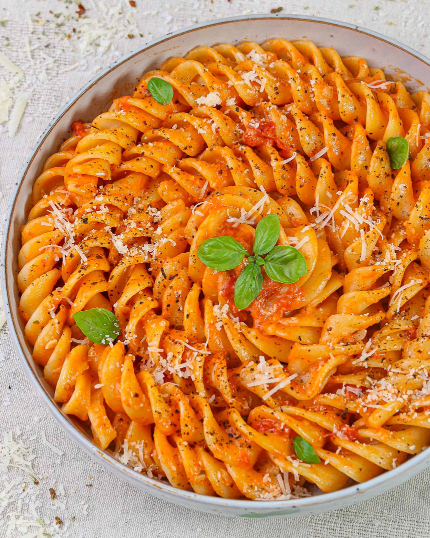 Colonne di Pompei in cremiger Tomaten-Gin-Soße